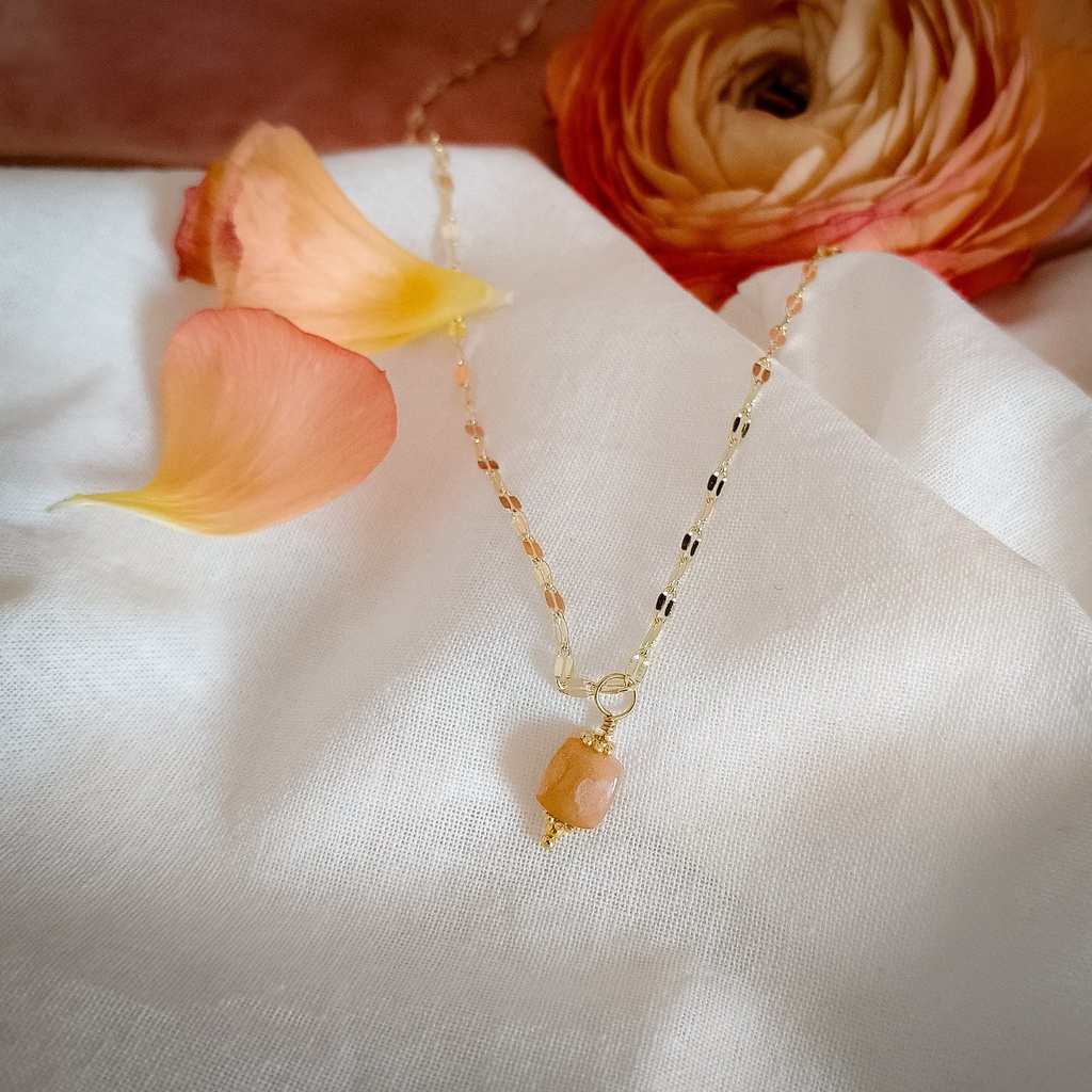 Amelia - Pierre de Lune