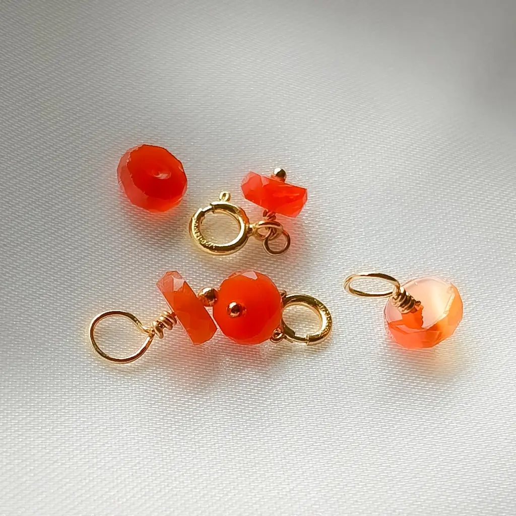 Charm Cornaline (Bracelet ou collier)
